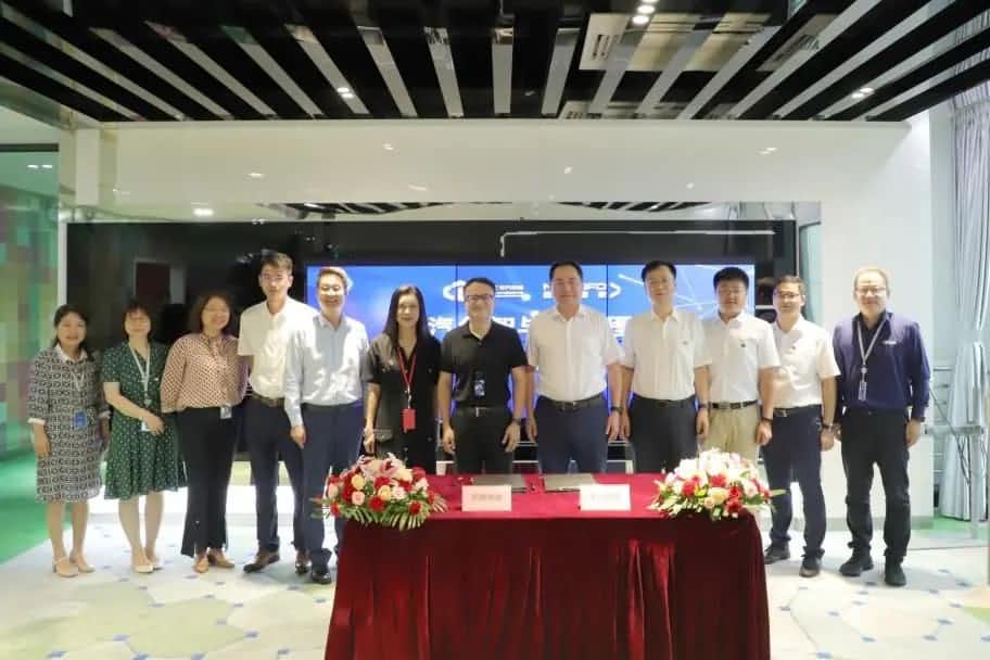 凯发K8(中国)与中汽创智签订战略合作框架协议 集中优势有助于汽车智能化开展